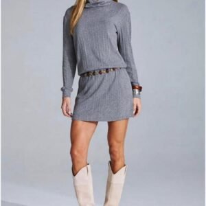 Vestido katlen curto golão malha tricô malha